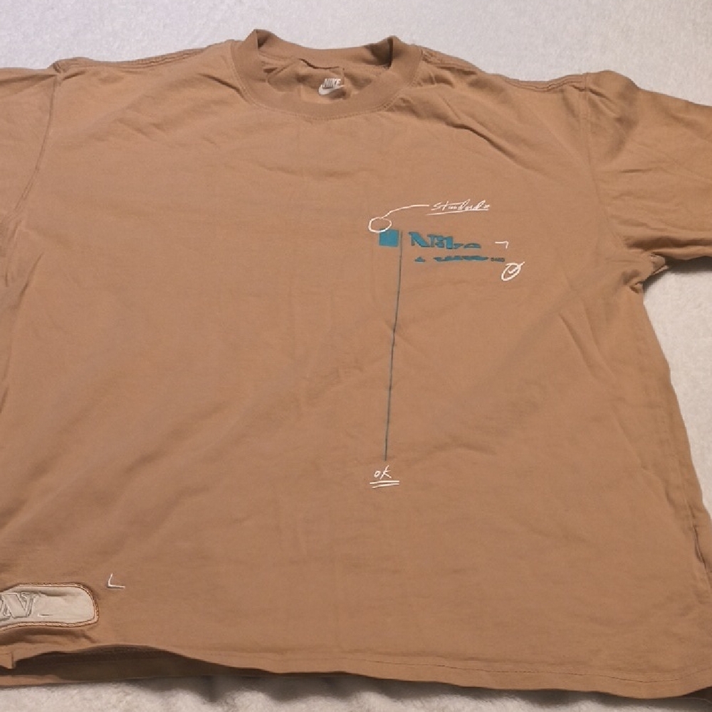 Nike Tan Short Sleeve Tee Small